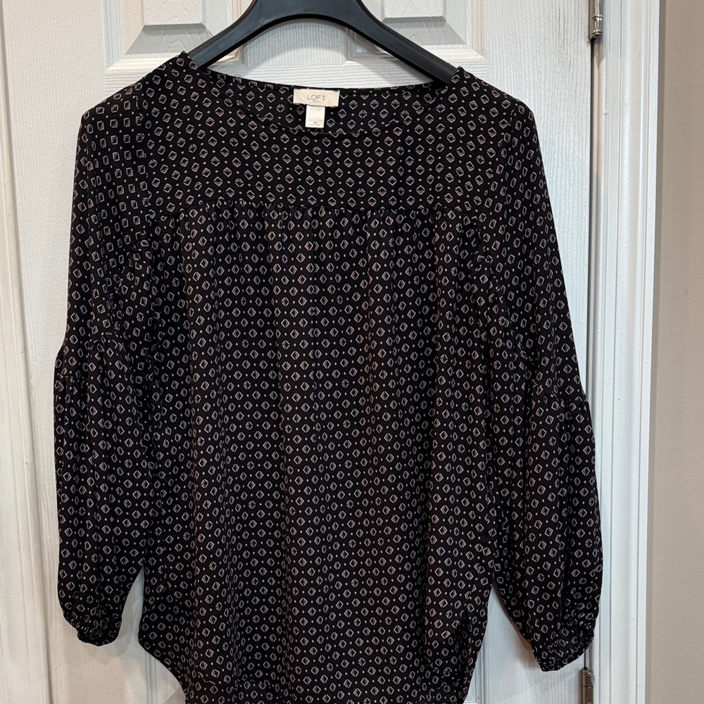 LOFT Black Geometric Blouse